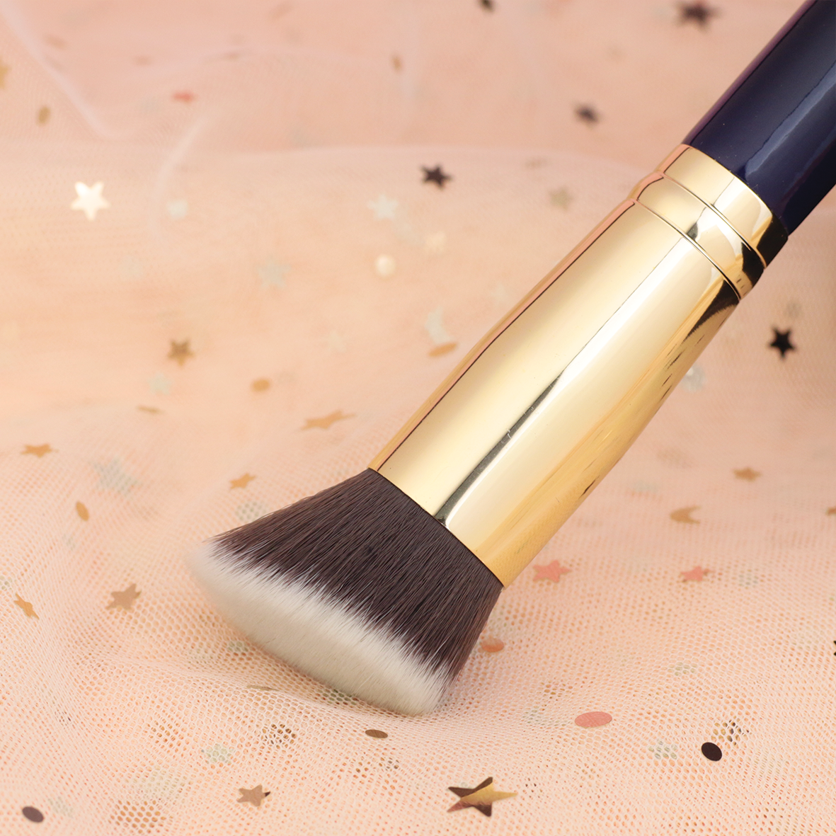 Angled Flat Foundation - 13rushes - Singapore's best makeup brushes