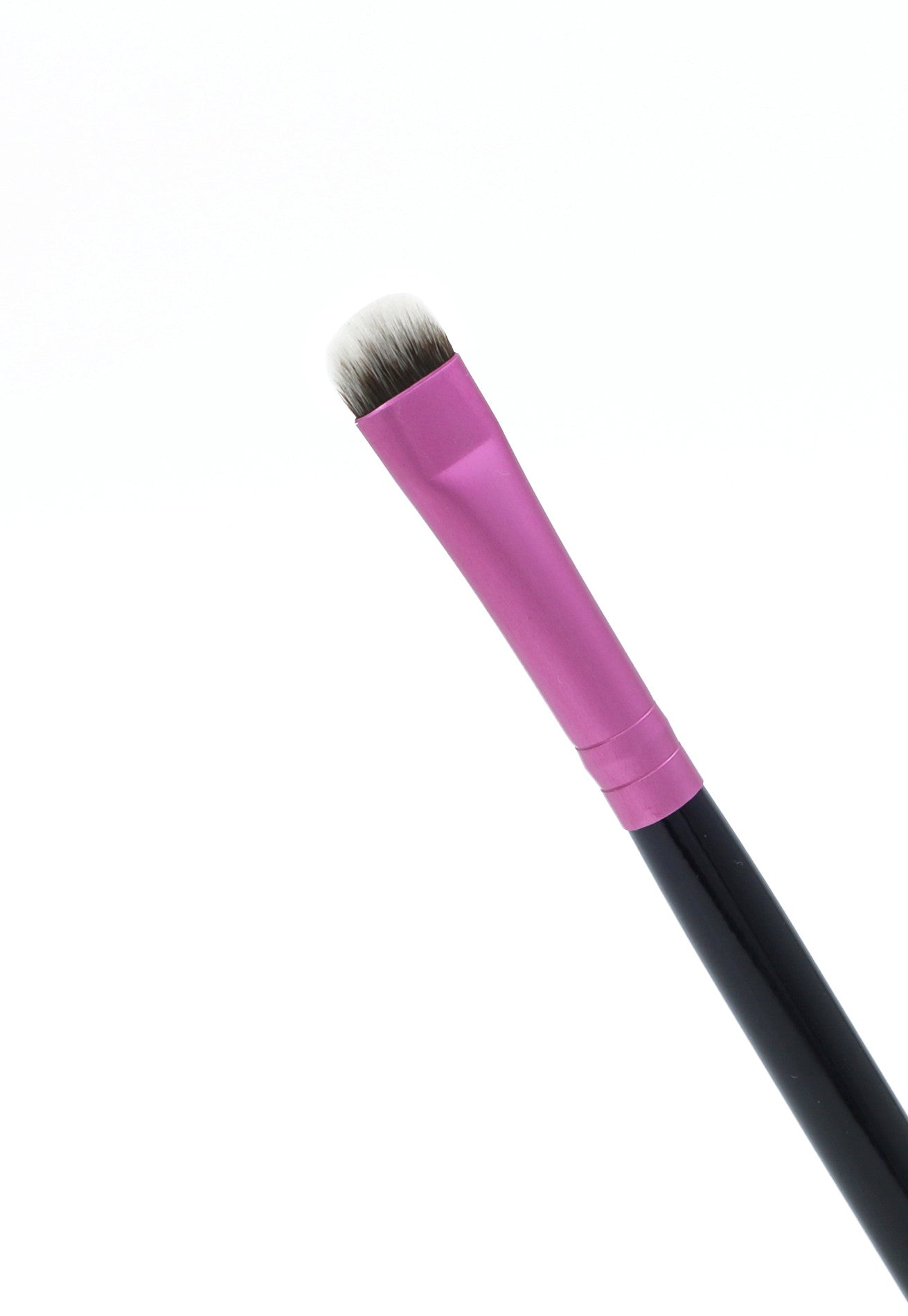 Short Shader - 13rushes - Singapore's best makeup brushes