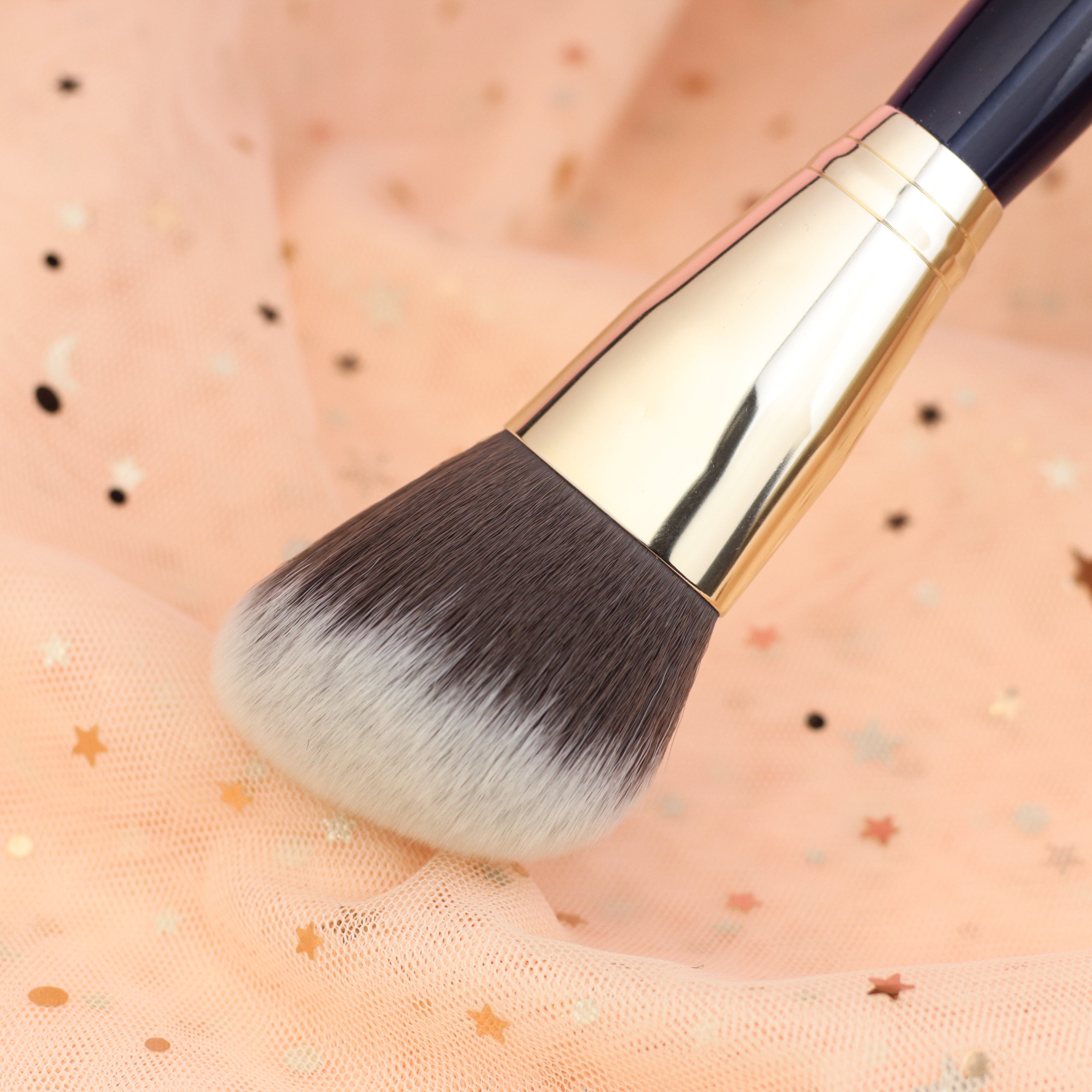 Angled Powder - 13rushes - Singapore's best makeup brushes