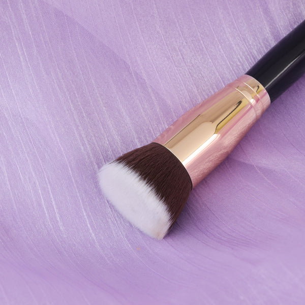 [Dents+Scratches / Discolouration] Flat Top Foundation
