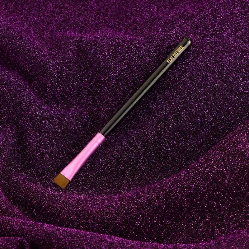 [Past collection + discoloured ferrule] Flat Definer