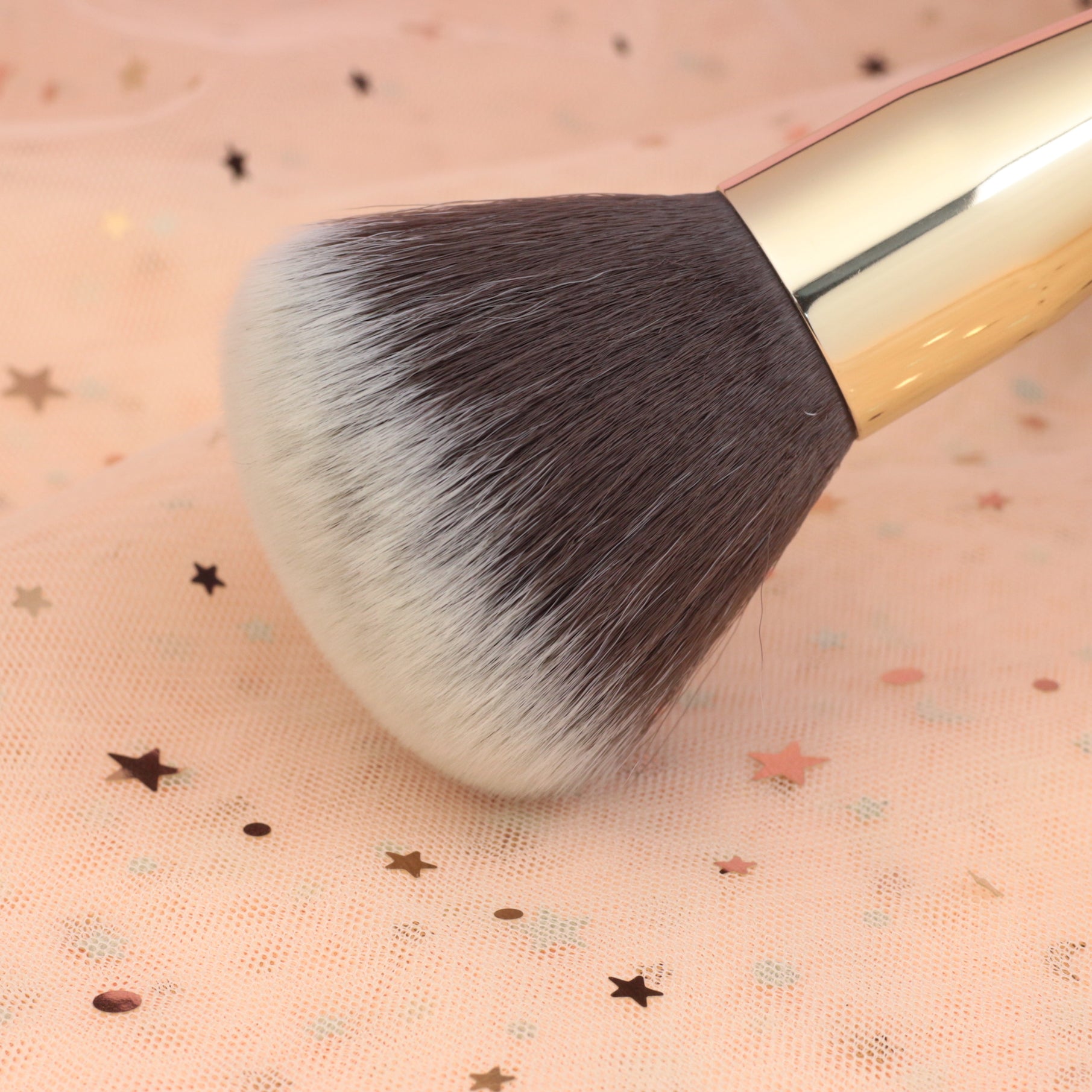 Large Powder - 13rushes - Singapore's best makeup brushes