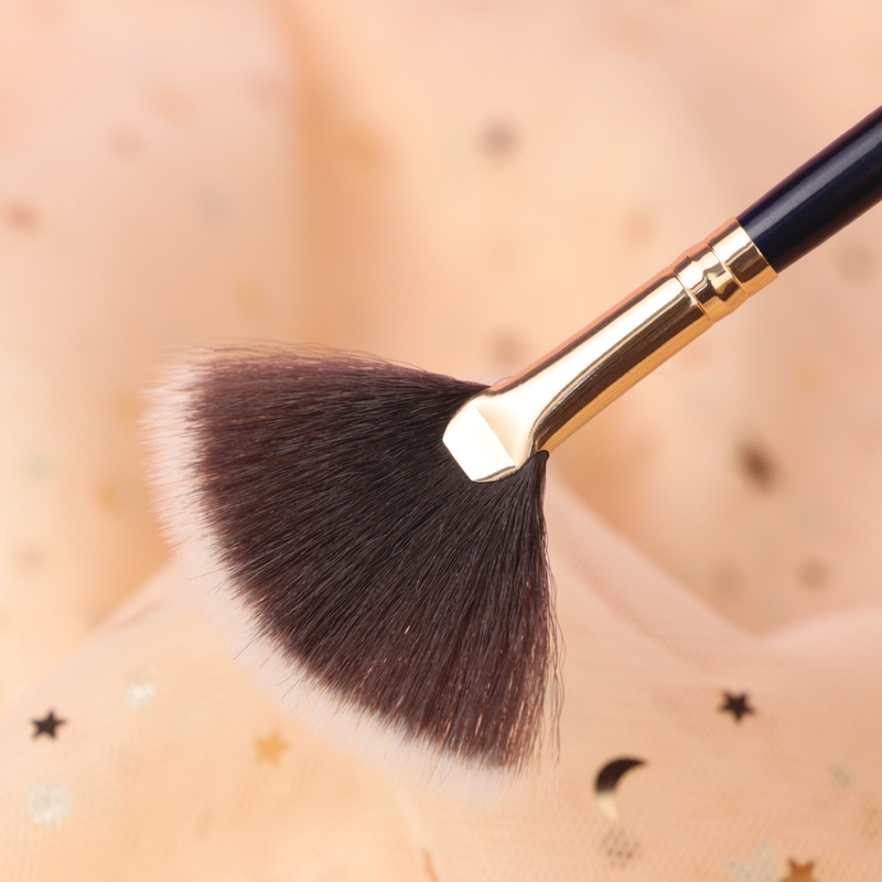 Precision Fan - 13rushes - Singapore's best makeup brushes