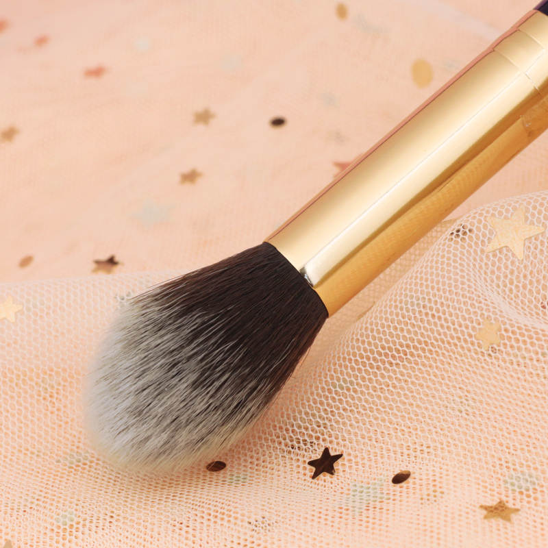 Precision Highlighter - 13rushes - Singapore's best makeup brushes